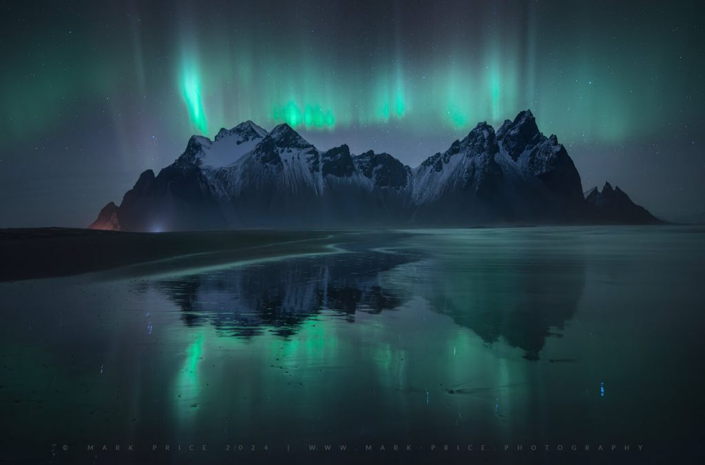 One of Iceland's most popular locations graced by the glory of the Northern Lights..